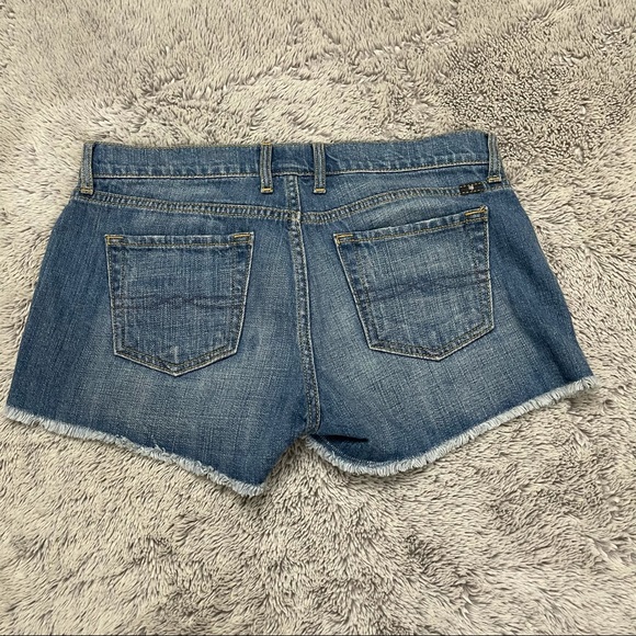 Lucky Brand Malibu Shorts - Picture 2 of 7